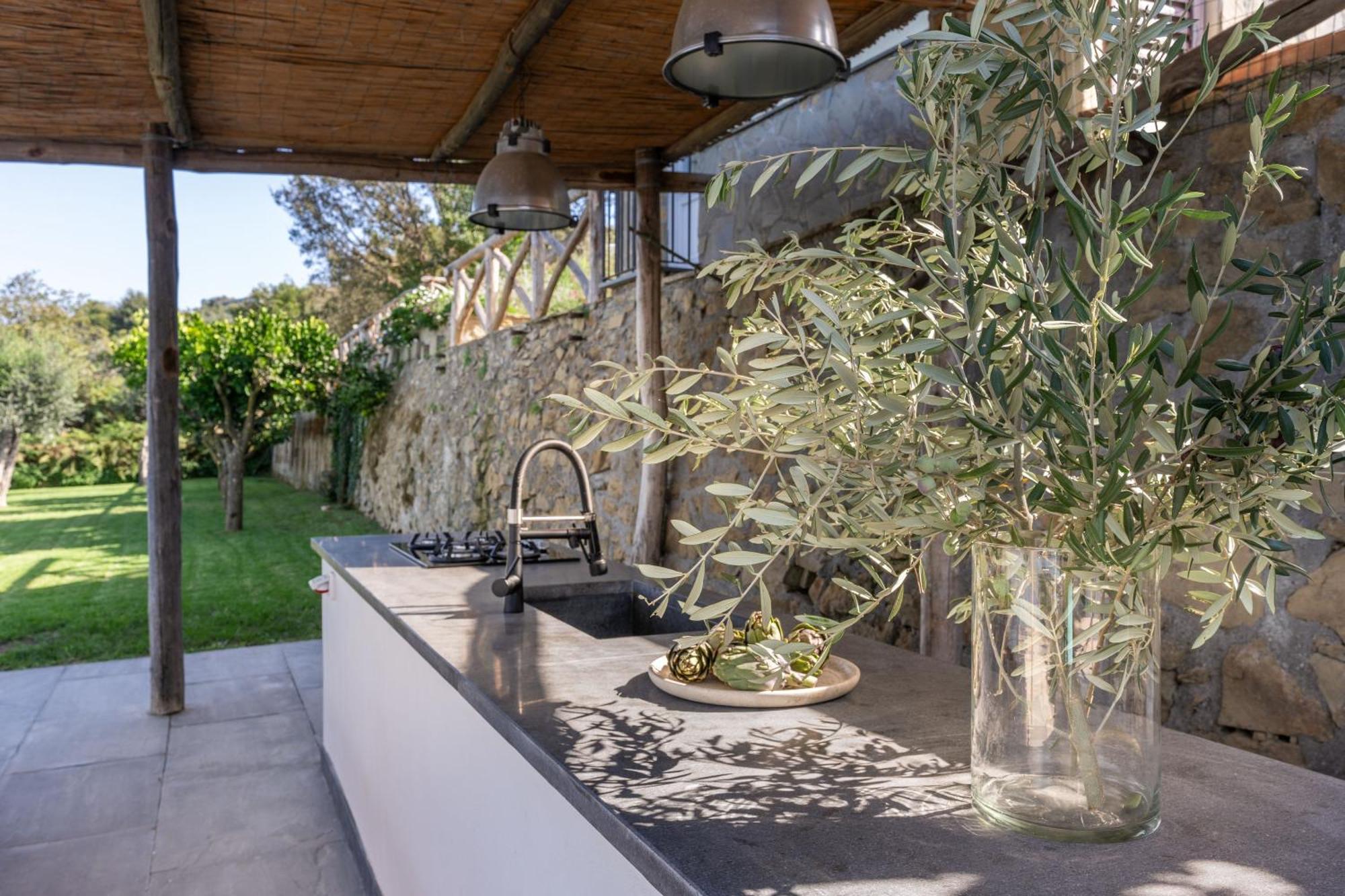 Villa Giulia Boutique Views Pool And Guest Services Sorrento Kültér fotó