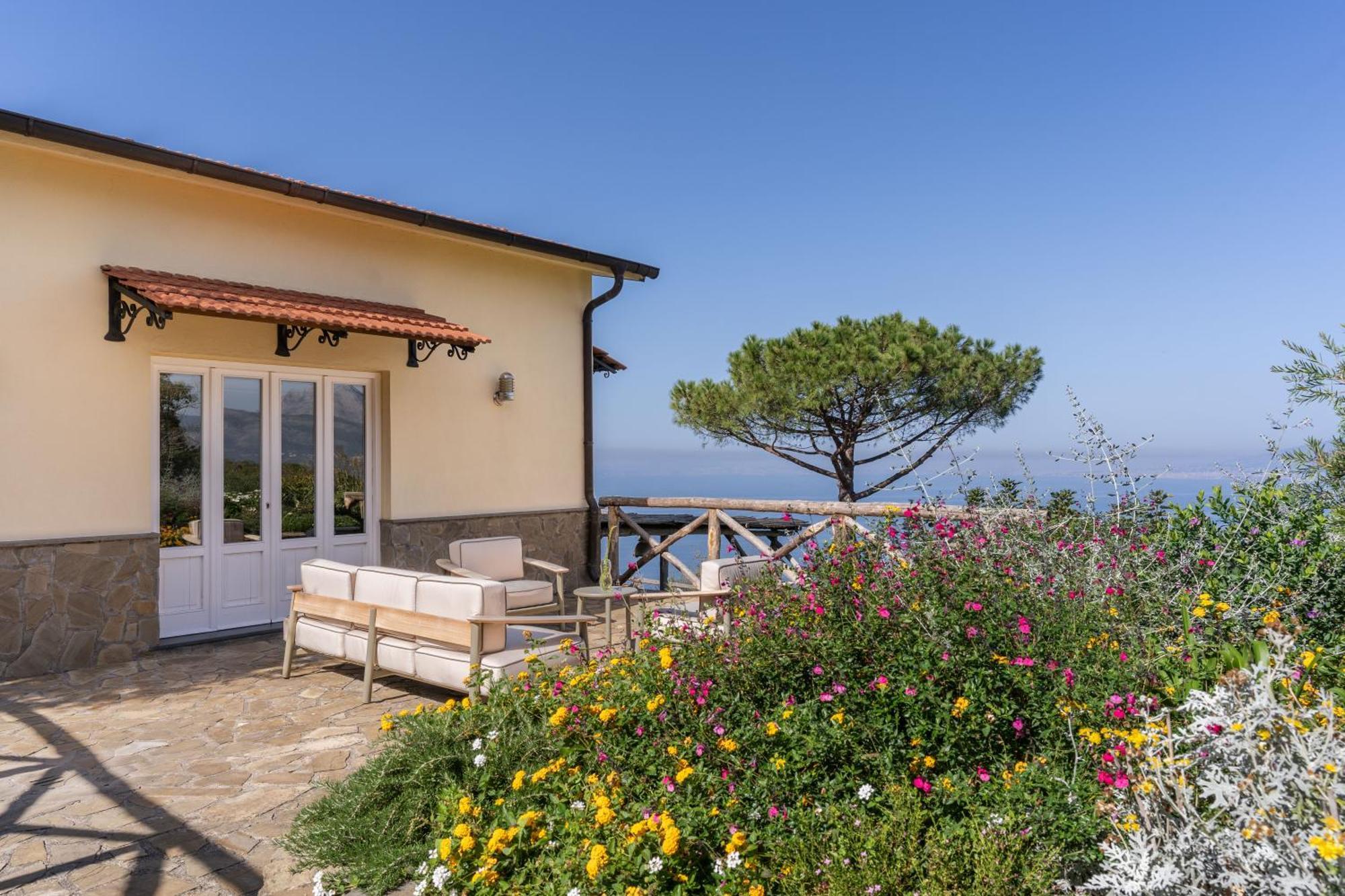 Villa Giulia Boutique Views Pool And Guest Services Sorrento Kültér fotó