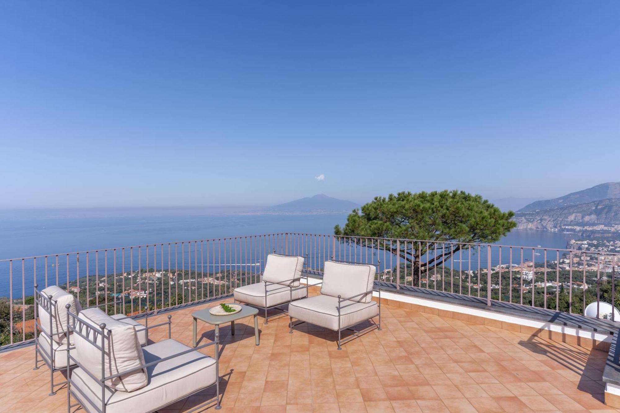 Villa Giulia Boutique Views Pool And Guest Services Sorrento Kültér fotó