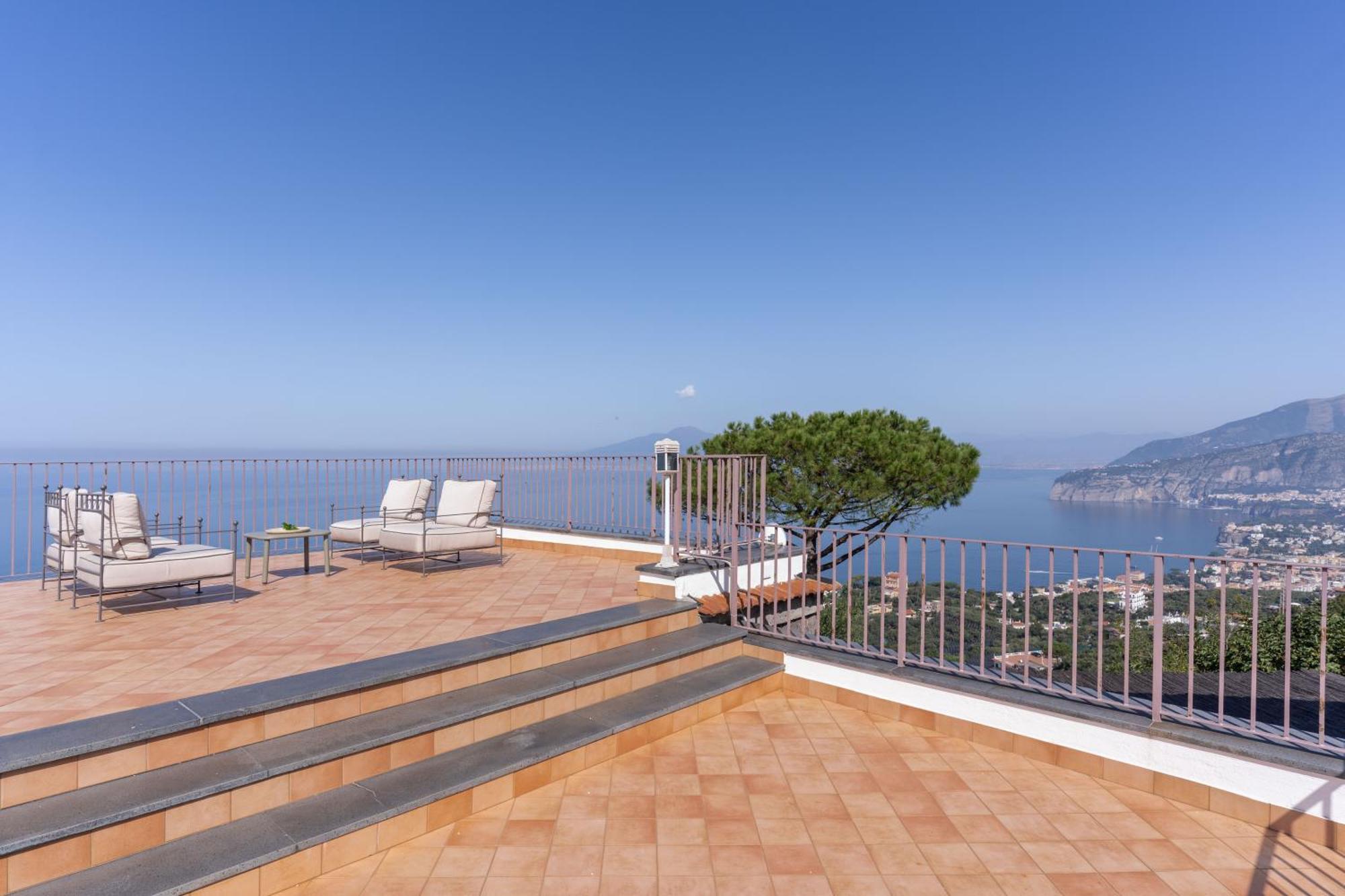 Villa Giulia Boutique Views Pool And Guest Services Sorrento Kültér fotó